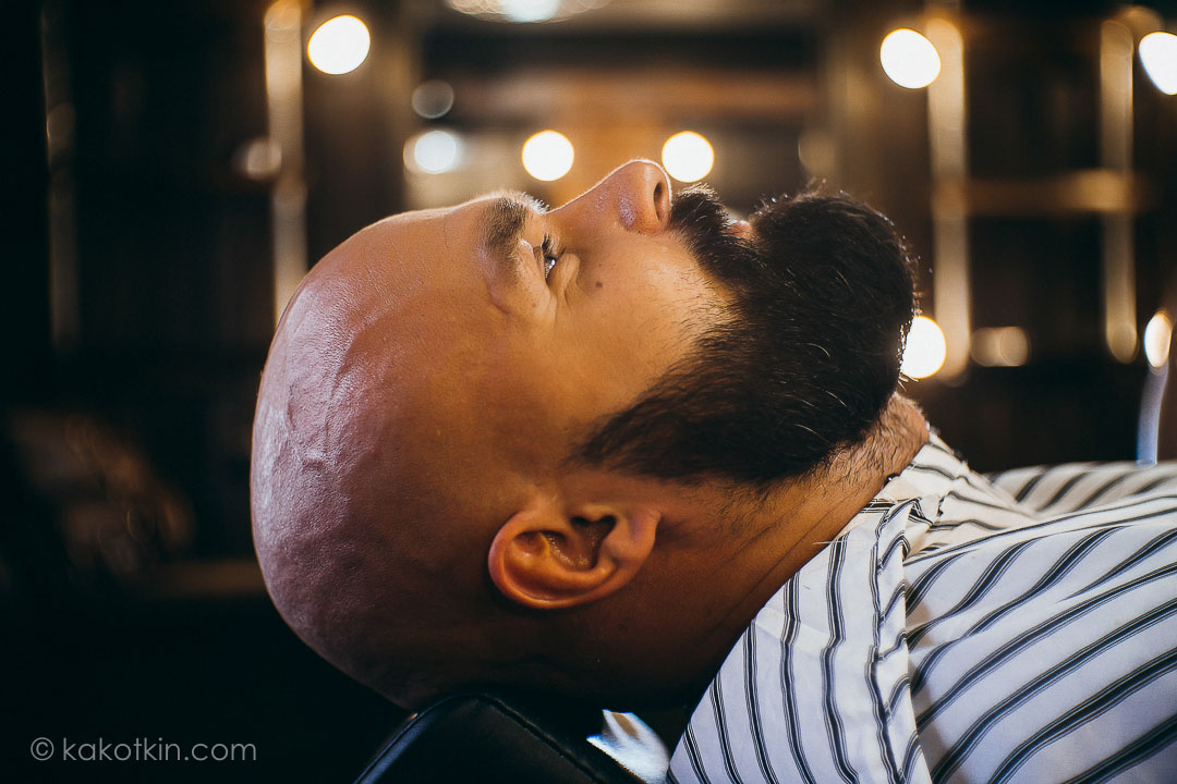 Стрижка бороды и усов мужская парикмахерская чоп чоп барбершоп парикмахер barbershop москва тверь Black Leon Шах